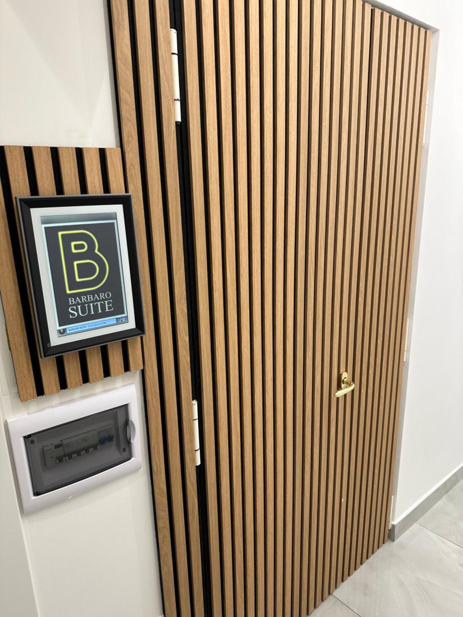 Barbaro Suite&Apartment Napoli Exterior foto