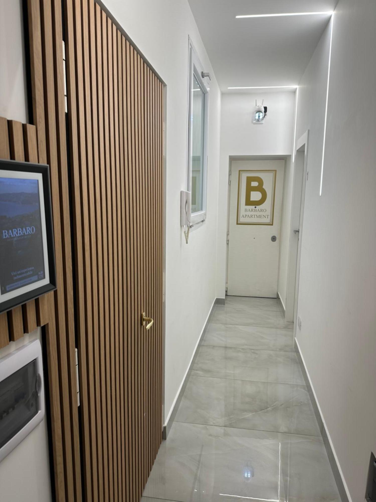 Barbaro Suite&Apartment Napoli Exterior foto